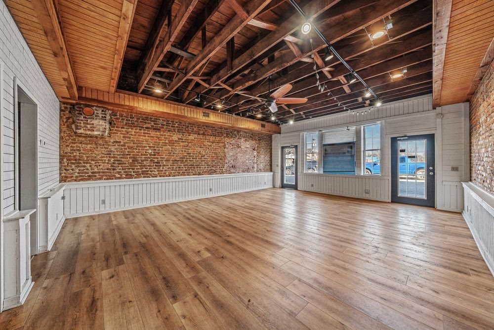 18 N Cedar Ave, Cookeville, TN 38501
